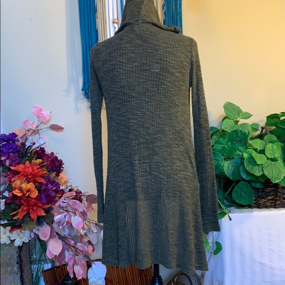 Hooded Cardigan - Picture 6 of 8